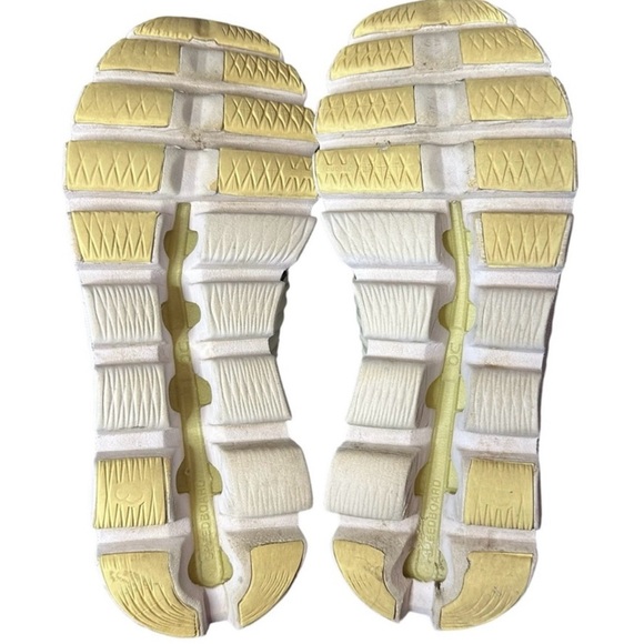 On Running Cloudswift Size 8.5 Women’s Limelight - Picture 4 of 5